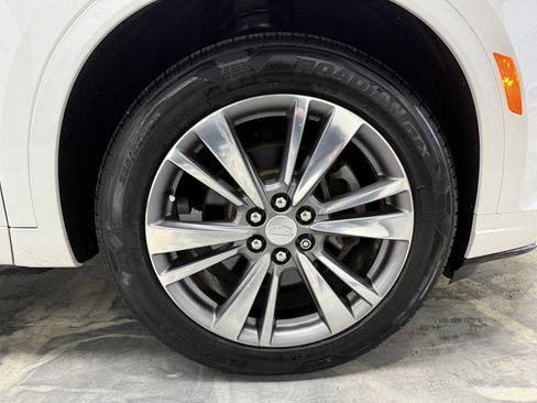 Used 2020 Cadillac XT6 Premium Luxury image 33