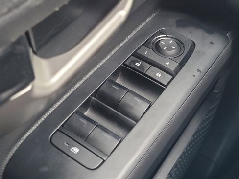 Used 2024 Toyota Tacoma TRD Off-Road image 22