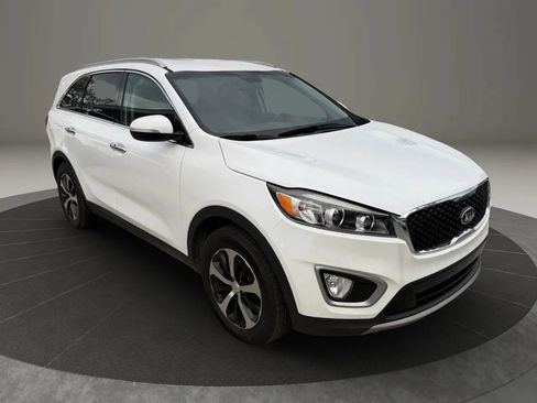Used 2018 Kia Sorento EX FWD image 7