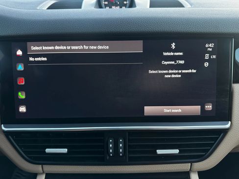 Used 2022 Porsche Cayenne Coupe image 45