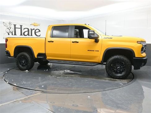 New 2026 Chevrolet Silverado 2500 ZR2 w/ LPO, Dark Essentials Package image 1