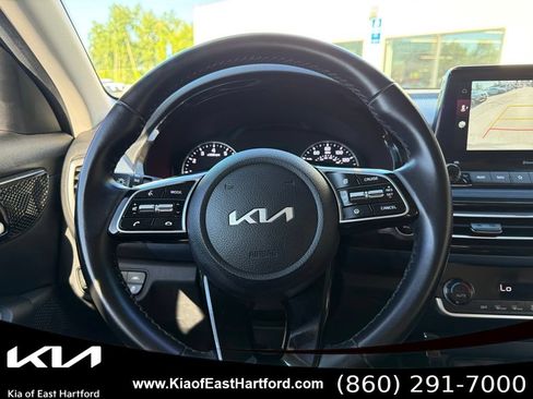 Certified 2022 Kia Seltos Nightfall Edition AWD/4WD image 35
