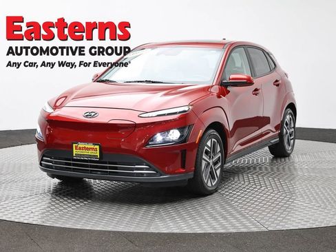 Used 2022 Hyundai Kona SEL w/ Convenience Package image 1