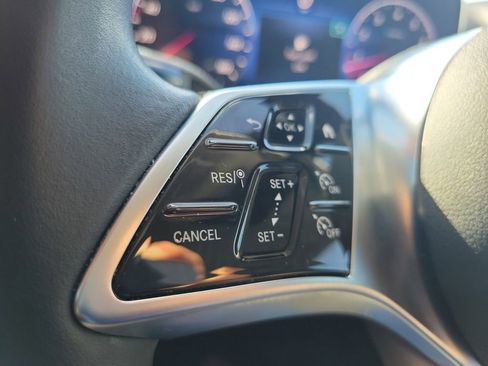 Used 2022 Mercedes-Benz C 300 Sedan image 21