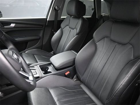 Used 2024 Audi Q5 2.0T Premium Plus image 13