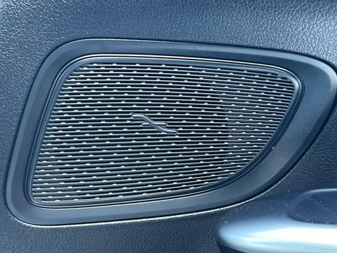 Used 2024 Mercedes-Benz C 300 Sedan image 21