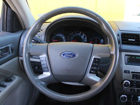 Used 2012 Ford Fusion SEL FWD image 30