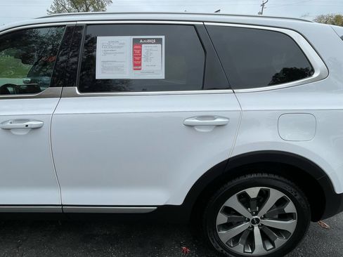 Used 2022 Kia Telluride S image 4