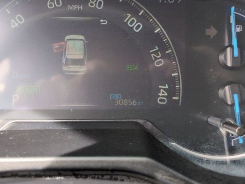 Used 2025 Toyota RAV4 XLE image 20