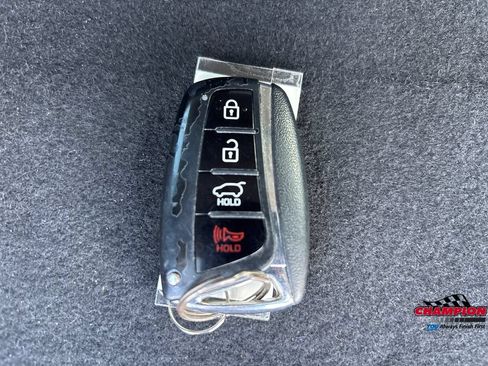 Used 2017 Hyundai Santa Fe AWD w/ SE Ultimate Tech Package 03 image 29