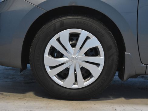 New 2025 Nissan Versa S w/ Trunk Package image 18