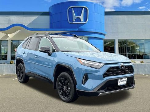 Used 2025 Toyota RAV4 XSE w/ Advanced Technology Package AWD/4WD image 1