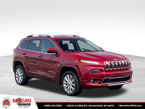 Used 2016 Jeep Cherokee Overland AWD/4WD image 7