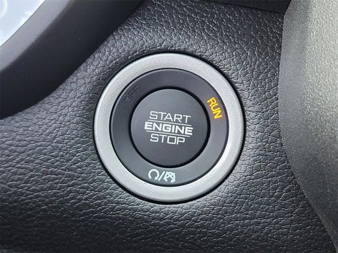 New 2025 RAM 1500 Classic Warlock image 18