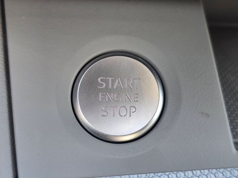 Certified 2024 Audi Q5 2.0T Premium Plus image 21