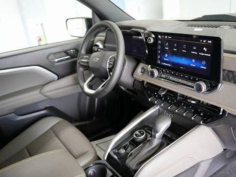 Used 2023 Chevrolet Colorado ZR2 w/ Desert Boss Special Edition image 24