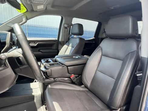 Used 2024 GMC Sierra 1500 SLT image 13