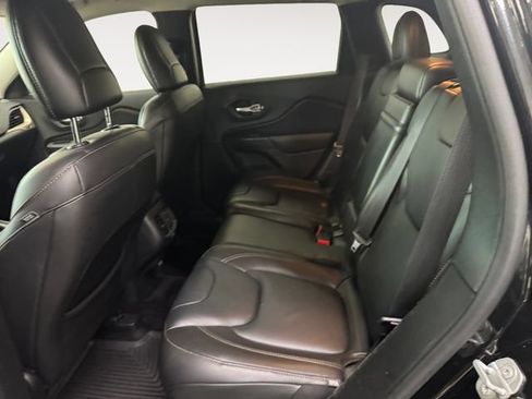 Used 2016 Jeep Cherokee High Altitude AWD/4WD image 24