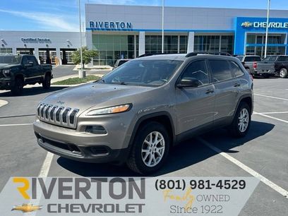 Used 2017 Jeep Cherokee Sport w/ Cold Weather Group