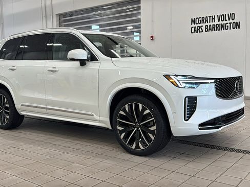 New 2026 Volvo XC90 T8 Ultra w/ Protection Package AWD/4WD image 3