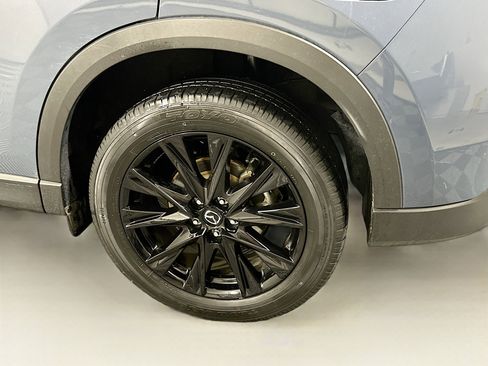 Used 2024 MAZDA CX-5 Carbon Edition image 11