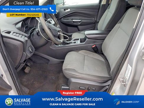 Used 2017 Ford Escape SE w/ Equipment Group 201A AWD/4WD image 9