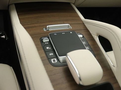 New 2026 Mercedes-Benz GLE 450 4MATIC image 7