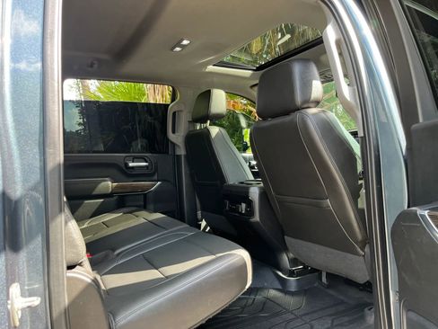 Used 2020 Chevrolet Silverado 2500 LT w/ Texas Edition image 24