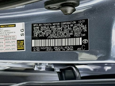 Used 2022 Toyota Corolla LE FWD image 27