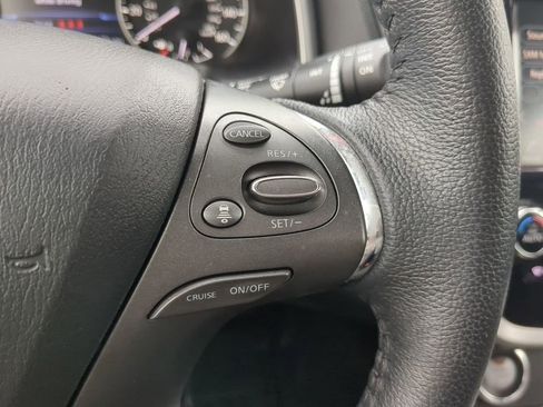 Certified 2024 Nissan Murano SV image 26