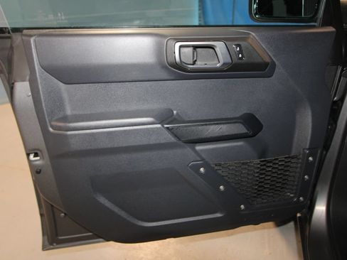 Used 2025 Ford Bronco Big Bend AWD/4WD image 5
