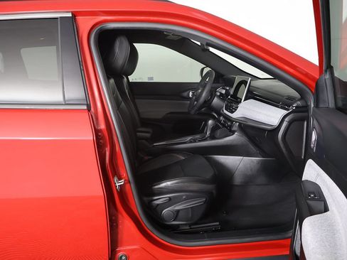 Used 2023 Jeep Compass Latitude AWD/4WD image 25