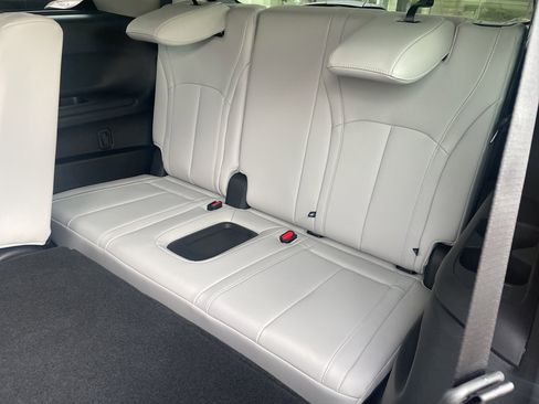 New 2026 INFINITI QX60 Luxe image 38