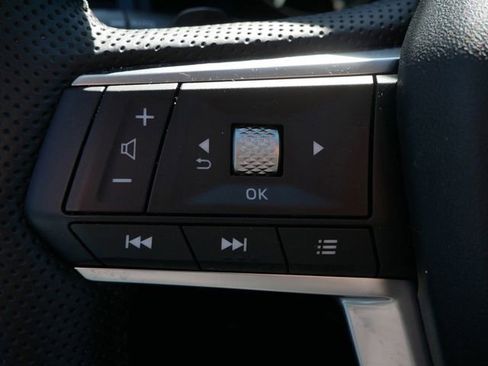 Used 2025 Mitsubishi Outlander ES AWD/4WD image 23