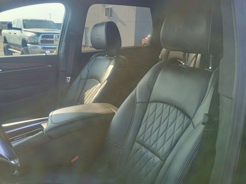 Used 2023 Buick Enclave Avenir w/ Avenir Technology Package AWD/4WD image 12