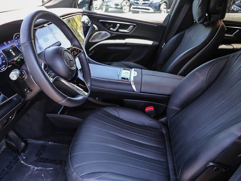Certified 2023 Mercedes-Benz EQS 580 4MATIC SUV image 17