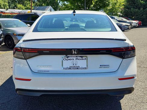 Certified 2023 Honda Accord Sport image 5