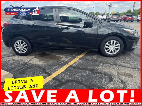 Used 2019 Chevrolet Cruze LS image 6