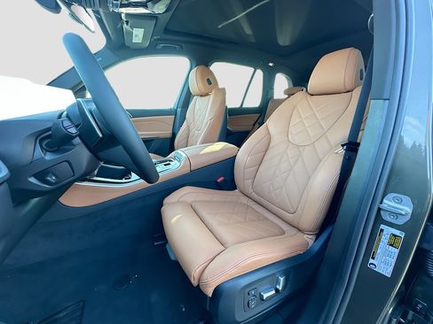 New 2026 BMW X5 sDrive40i w/ Premium Package image 15