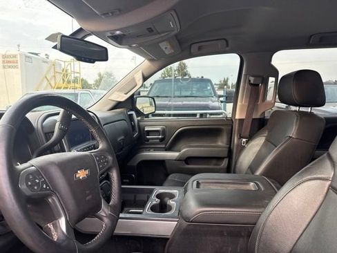 Used 2015 Chevrolet Silverado 1500 LTZ Z71 w/ LTZ Plus Package AWD/4WD image 8