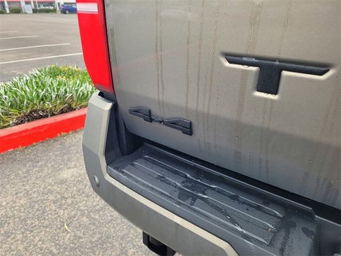 Used 2025 Toyota Tacoma TRD Off-Road w/ TRD Off Road Upgrade Package image 7