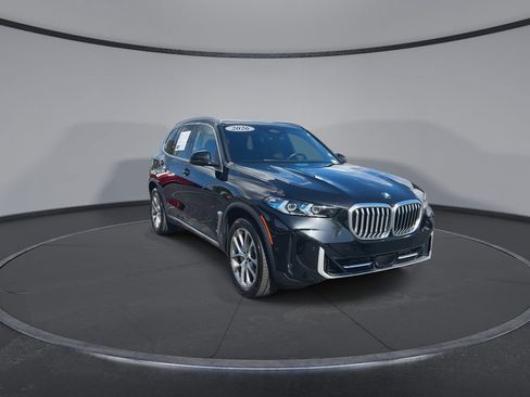 Used 2026 BMW X5 sDrive40i RWD image 3