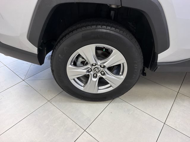 Used 2023 Toyota RAV4 XLE w/ Convenience Package FWD image 31