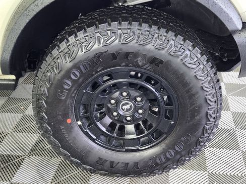 New 2026 Ford Bronco Badlands AWD/4WD image 9