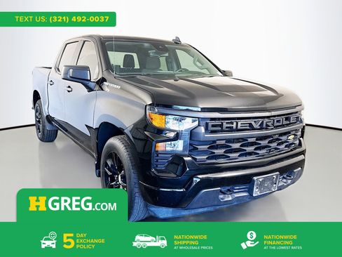 Used 2022 Chevrolet Silverado 1500 Custom image 1