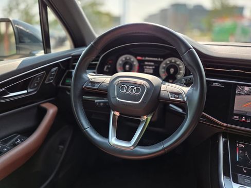 Used 2023 Audi Q7 3.0T Premium w/ Convenience Package AWD/4WD image 19