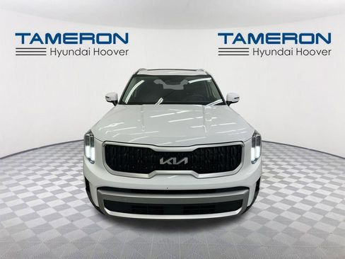 Used 2023 Kia Telluride EX w/ EX Captain's Chair Package image 8