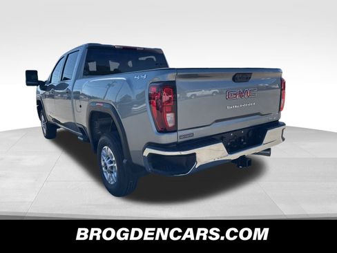 New 2025 GMC Sierra 2500 SLE w/ SLE Value Package; image 5