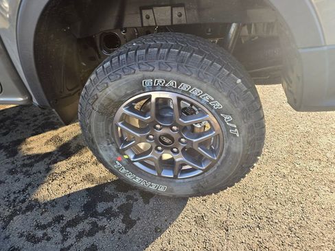 New 2025 Ford Ranger XLT w/ FX4 Off-Road Package image 8