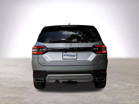 Used 2024 Honda Pilot Elite image 8
